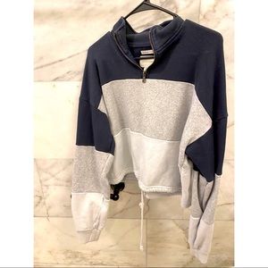American Eagle Pull Over